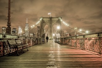 Night of the Brooklyn Bridge. Shooting Location: New York, Manhattan
