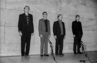 Germany, Berlin, 9.11.1990, action to commemorate 9 November (Reichskristallnacht), in the Neue