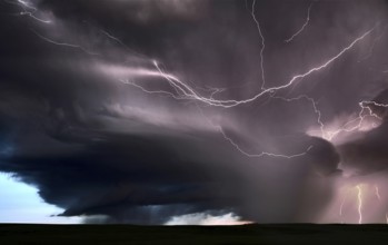 Lightning Storm Clouds Canada Saskatchewan Dramatic Summer