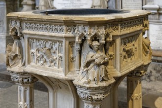 Interior view, baptismal font, Bath Abbey, Bath, England, Great Britain
