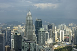 Skyline with Petronas Twin Towers, Kuala Lumpur, Malaysia, Southeast Asia, Asia