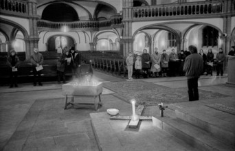 Germany, Berlin, 22 January 1991, service in the Gethsemane Church, against the Gulf War, Pastor