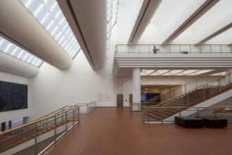 Cologne, Museum Ludwig, built in 1986 by the Cologne architects Busmann + Haberer, staircase