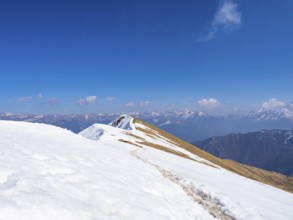 Trail on the range of Pizzo Baciamorti mountain