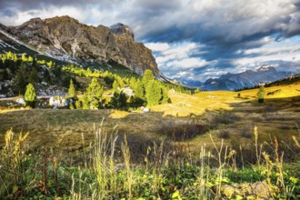 Travel in the Dolomites, pass Faltsarego. The last fine days of autumn. The concept of active and