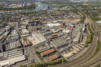 Aerial view of the business park on Schanzenstraße in Cologne Mühlheim with old industry and new