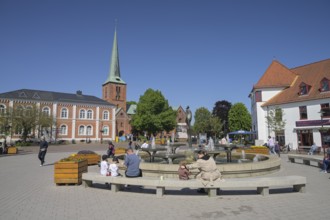 Fountain, Market Square, Old Town, Bad Segeberg, Schleswig-Holstein, Germany, Europe
