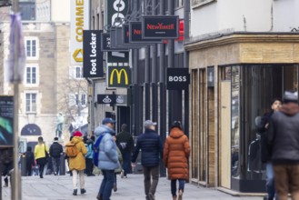 Pedestrian zone Königstraße with shops and passers-by, street scene. Stuttgart, Baden-Württemberg,