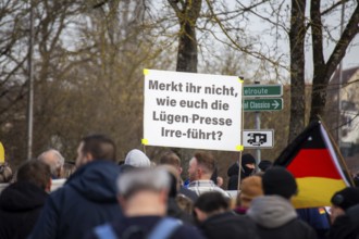 Aschaffenburg: Demo against left-wing agitation and violence***A sign complains about the so-called