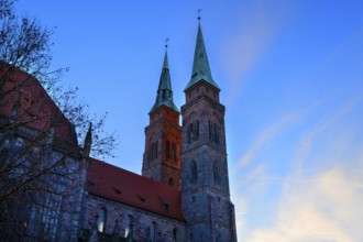 St Sebald's Church in the evening light, Nuremberg, Middle Franconia, Bavaria, Germany, Europe