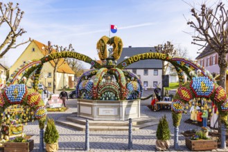 The Easter fountain in Schechingen has around 13, 000 hand-painted eggs. This makes it one of the