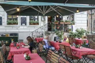 Restaurant zum Paddenwirt, beer garden, Old Town, Nikolaikirchplatz, Nikolaiviertel, Mitte, Berlin,