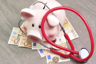Concept, healthcare. Health service with piggy bank