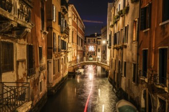 Bridge over a canal, historic centre of Venice, night shot, Venice, Italy, Europe