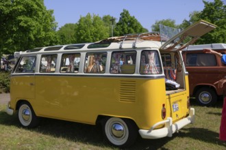 Volkswagen VW Transporter T1 Bulli, Samba minibus, 41st May Beetle Meeting, Hanover, Lower Saxony,