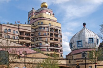 Waldspirale, Hundertwasser House, Darmstadt, Hesse, architect Friedensreich Hundertwasser, Germany,