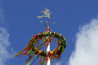 A colourfully decorated maypole, craft, tradition, colourful, colourful, blue sky, customs