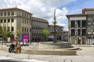 Water fountain, Largo do Toural, Toural square, city of Guimaraes, northern Portugal