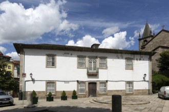 Historic building Hotel Toural, Largo Condessa do Juncal, city centre of Guimaraes, northern