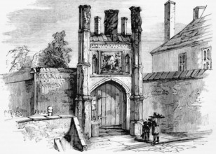 Wolsey's College was the mother school of Queen Elizabeth School or Ipswich Grammar School for two