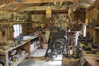 Clinton, Tennessee - The Museum of Appalachia, a collection of pioneer buildings and artifacts
