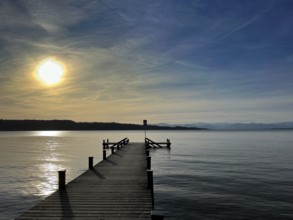 Evening atmosphere, Lake Starnberg, Bavaria, Germany, Europe