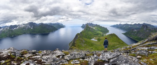 Panorama, view of fjords Øyfjorden and Mefjorden, mountains on the headland of Fjordgård, view from