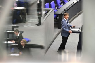 Dr Bernd Baumann (AfD) spoke at the tenth sitting of the Bundestag on the agenda item