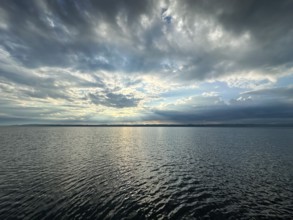 Evening mood, many clouds, Lake Starnberg, Bavaria, Germany, Europe