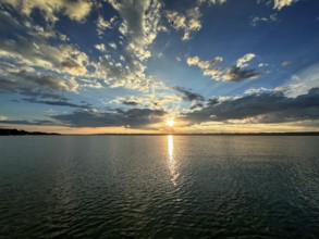 Evening atmosphere, Lake Starnberg, Bavaria, Germany, Europe