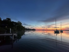 Evening atmosphere, sailing boats on Lake Starnberg, Bavaria, Germany, Europe