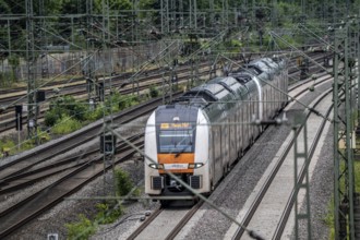 RE1, RRX, Rhein-Ruhr-Express, Regional Express, by National Express, train on the line between