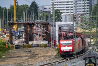 Reconstruction, extension of the Emmerich-Oberhausen railway line, three tracks, including 47 new