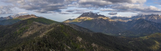 Morning atmosphere, mountain landscape, Parc naturel régional de Corse, Corsica, France, Europe
