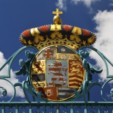 Entrance gate to Bad Homburg vor der Höhe Castle, Hesse, Germany, Europe