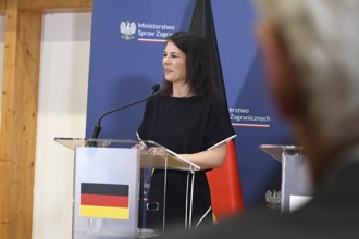 Foreign Minister Annalena Bärbock at a joint press conference with her Polish counterpart, Foreign