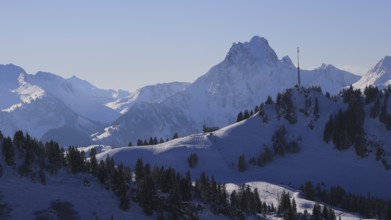 Saanerslochflue and other snow covered mountains near Gstaad