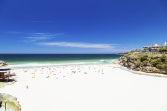 SYDNEY, AUSTRALIA, DECEMBER 05 2023: General view towards Tamarama Beach on a warm summer's day in