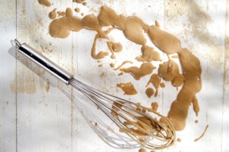 Splash of cream made from chestnut flour