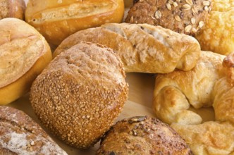 Mixed bread rolls