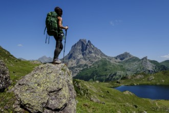 Trekker on Tour de l Ossau and Ayous lakes tour, Pyrenees National Park, Pyrenees Atlantiques,