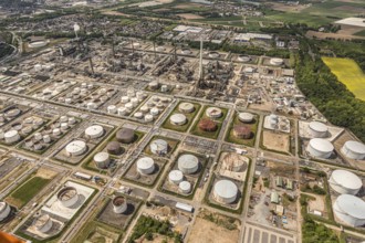 Shell Rheinland Refinery North Plant - Cologne-Godorf