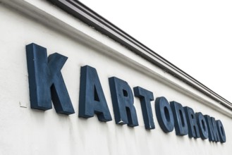 An old sign at the entrance of a circuit for kart