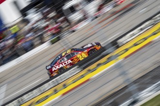 William Byron races for position for the Cook Out 400 in Martinsville, VA, USA, North America