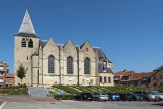 Wemmel, Flemish Region, Belgium, 09 01 2021 Facade and suburban surroundings of the catholic
