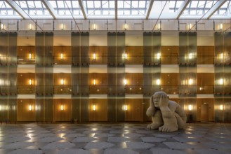 Münster, Constitutional Court for the State of North Rhine-Westphalia, Foyer