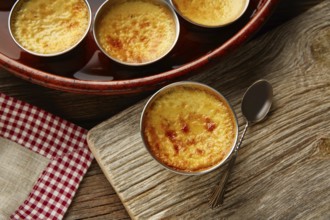 Custard Creme Caramel Flan dessert bain marie oven cooked
