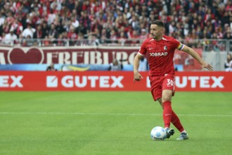 Christian Günter (SC Freiburg) at the match of the 1st FBL: 24-25: 1st FBL: 24-25: 7th Sptg. SC