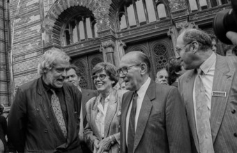 Germany, Berlin, 5 September 1991, Ceremony for the unveiling of the renewed lettering above the