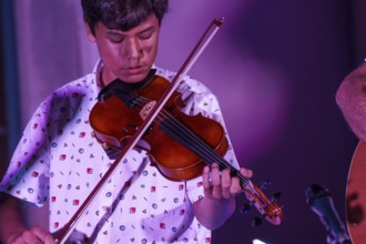 Ju in concert, Estació Enològica, Felanitx, Majorca, Balearic Islands, Spain, Europe